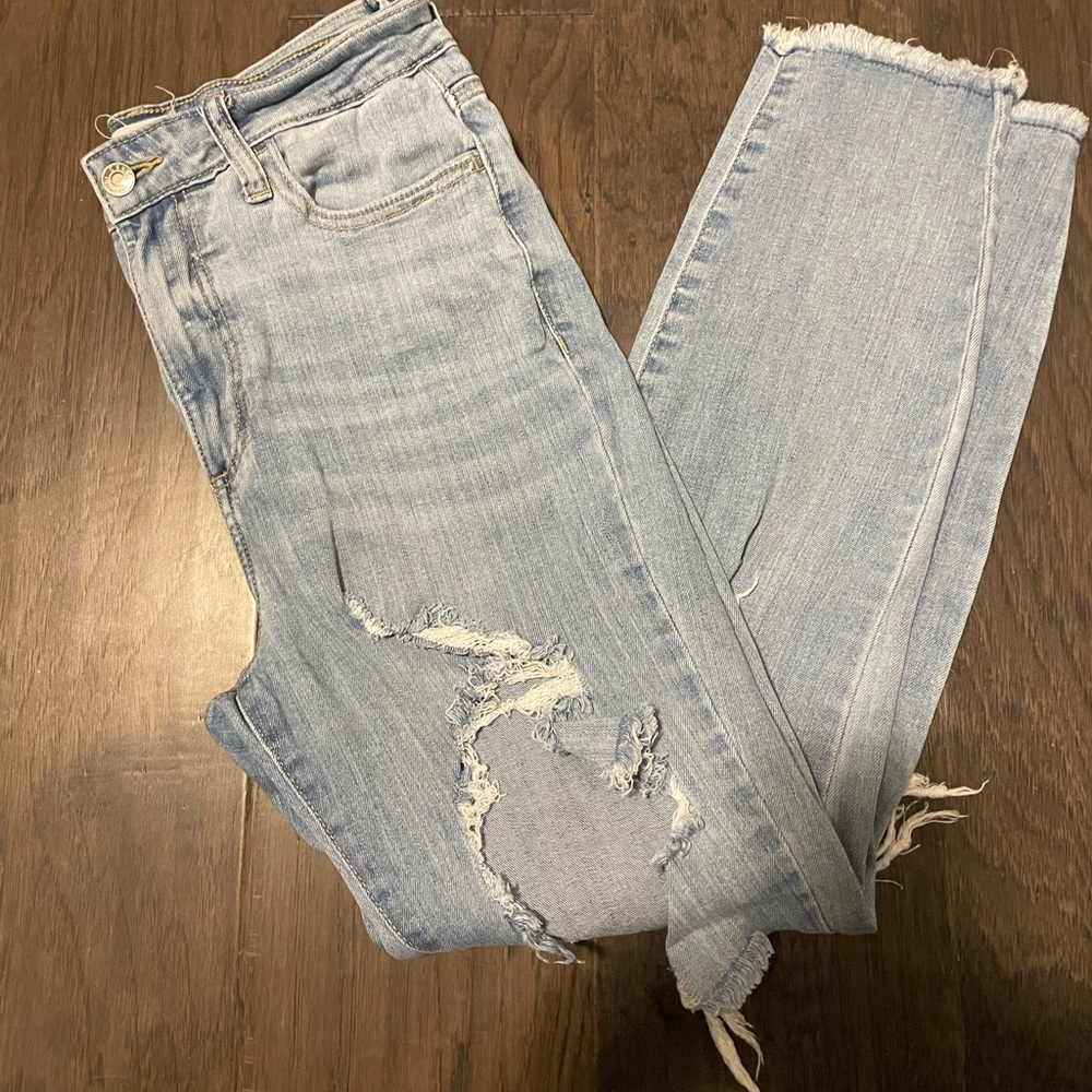 Cello Light Blue Distressed Mom Jeans